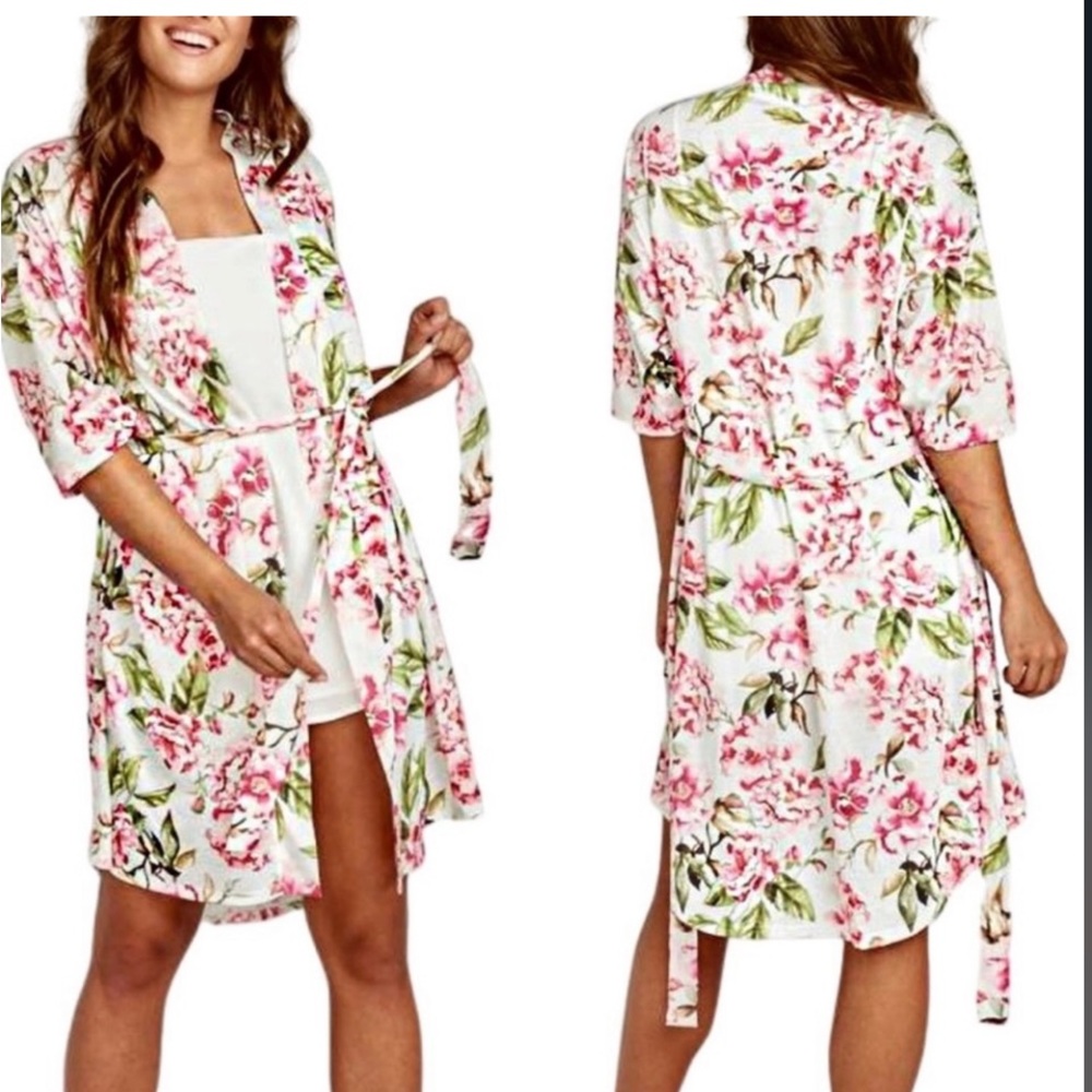 Show Me Your Mumu Pink Brie Garden of Blooms Floral Wrap Kimono Robe One Size